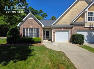 4730 Willow Glen Rd, Harrisburg, NC 28075