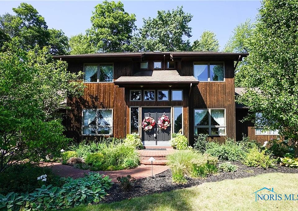 1st image of 524 Powell Dr