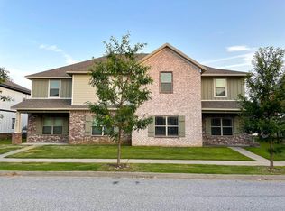 4175 W Santa Maria Ln, Fayetteville, AR 72704