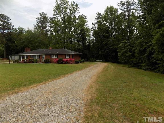 3rd image of 216 Trinity Church Rd