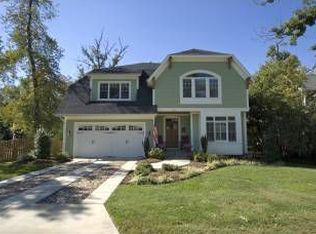 603 Glyndon St SE, Vienna, VA 22180