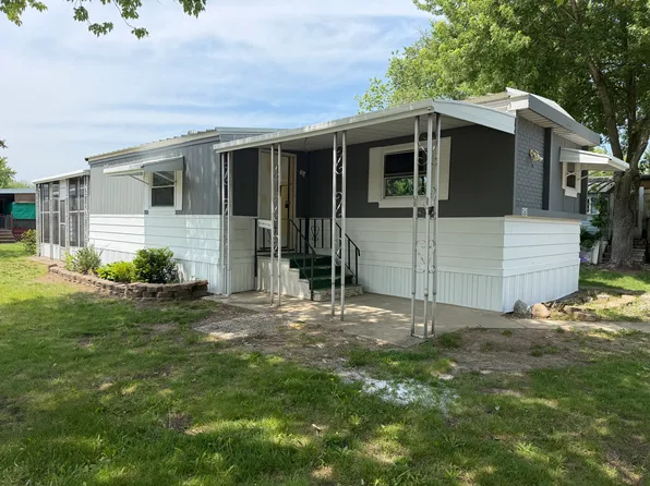 1071 Oakbrook East 151, Jackson, MI 49201