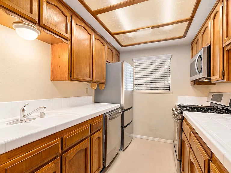 Casa Lane Townhomes — Photo 22