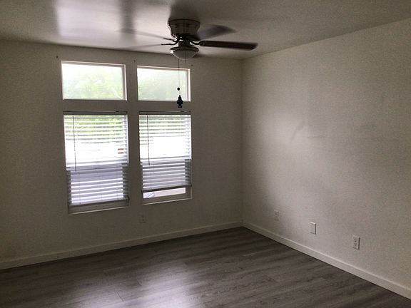 2nd image of 3110 Hillview Dr N