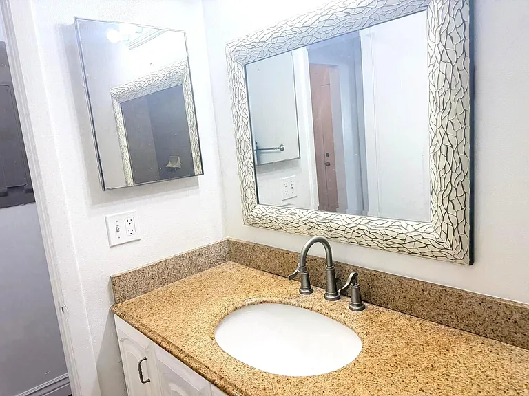 3808 Inlet Cir #3808 — Photo 16