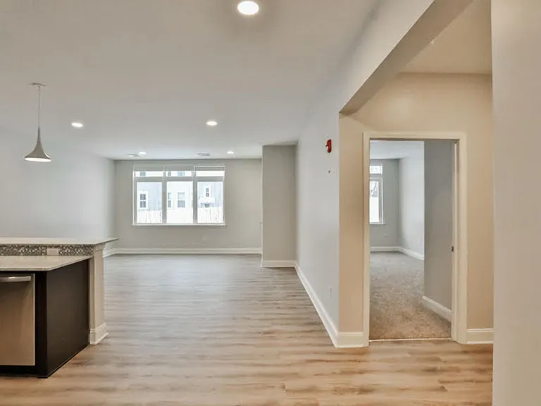 The Reserve on Hackett Apartments — Photo 34