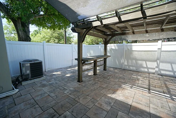 3323 W Swann Ave — Photo 13