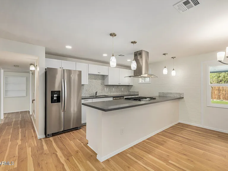 3234 E Friess Dr — Photo 10