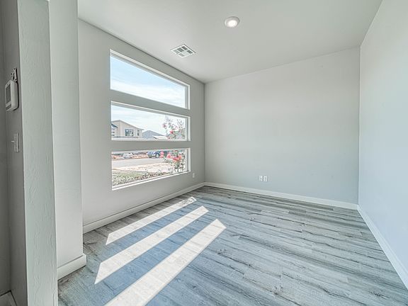 4th image of 505 NW 175th St