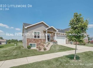 6810 Littlemore Dr, Madison, WI 53718