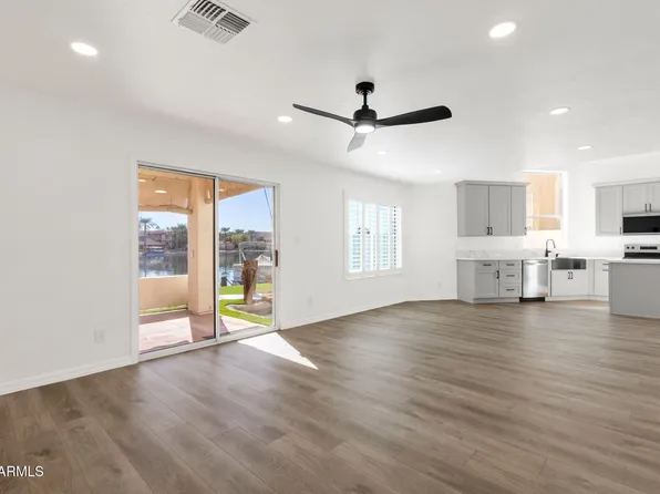 9019 W ACOMA Drive, Peoria, AZ 85381