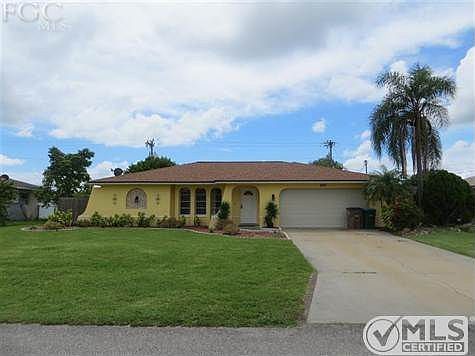 1st image of 1806 SE 11th Pl