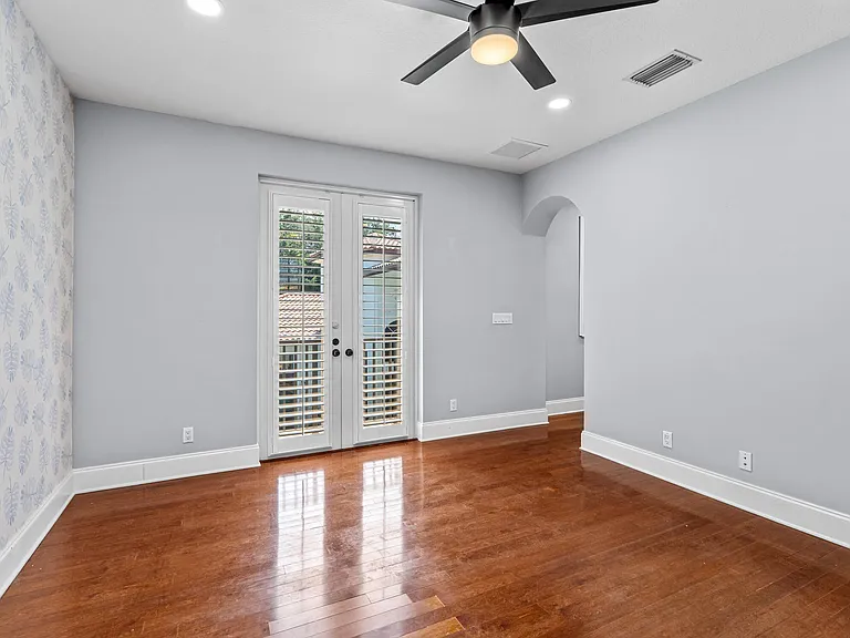 17550 Circle Pond Ct — Photo 61