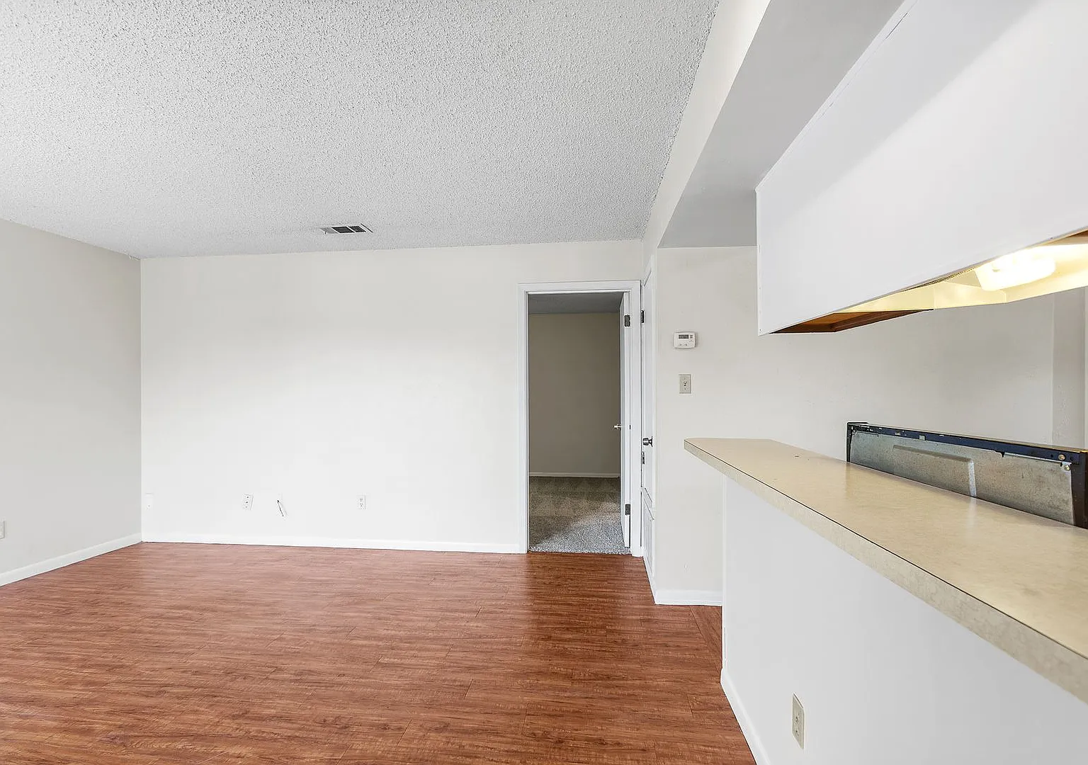 LBJ Apartments — Photo 4