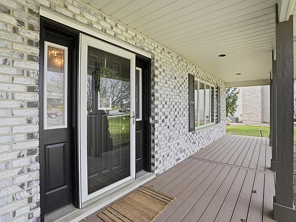 5th image of 1345 McCoy Dr