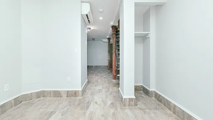 Rented by Nooklyn NYC LLC | media 33