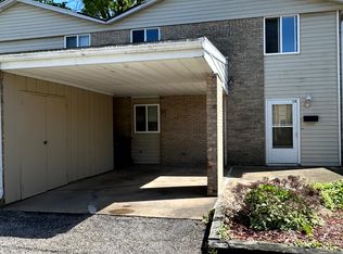 14 Florentine Ct, Pekin, IL 61554
