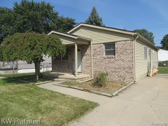 1st image of 23120 Lambrecht Ave
