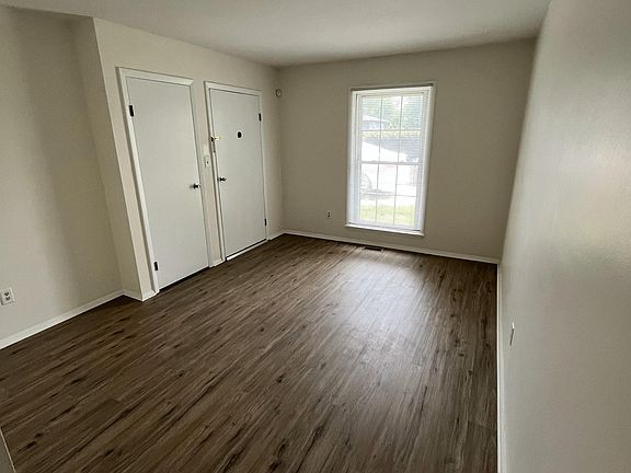 2nd image of 36 E 67th Ave