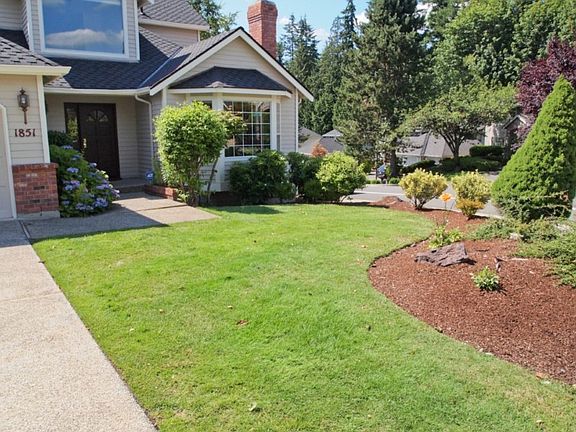 3rd image of 1851 230th Ave NE