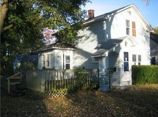 1405 Upland Dr, Kalamazoo, MI 49048