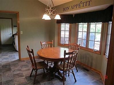 3rd image of 5195 Brook Ct