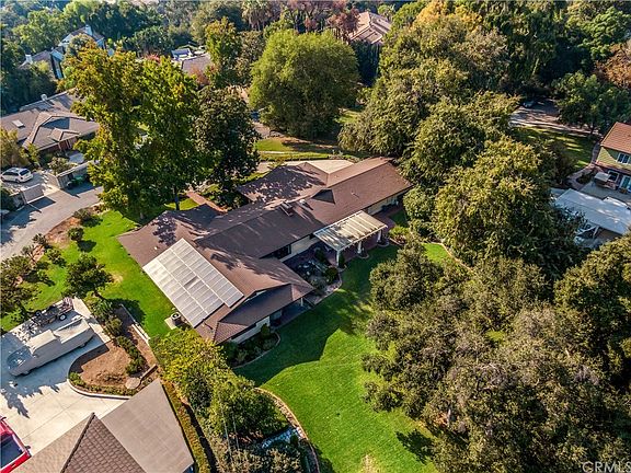 2nd image of 2884 N Theodora Dr