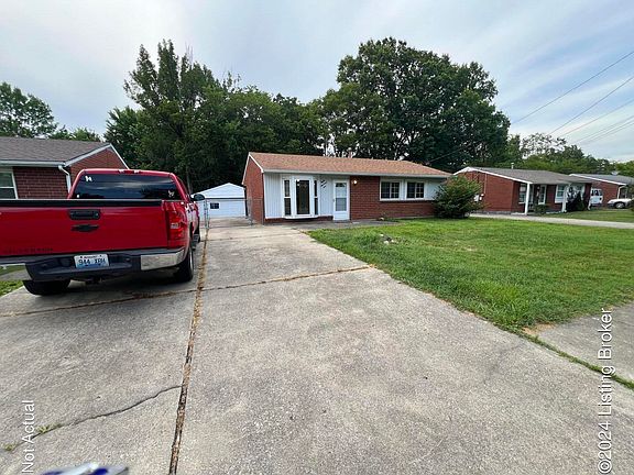 4th image of 801 Glengarry Dr