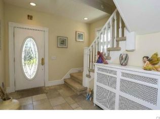 11 Park Ave, Danbury, CT 06810