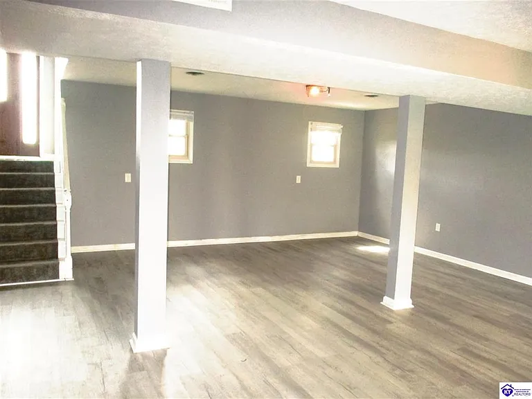609 Foxfire Rd — Photo 12