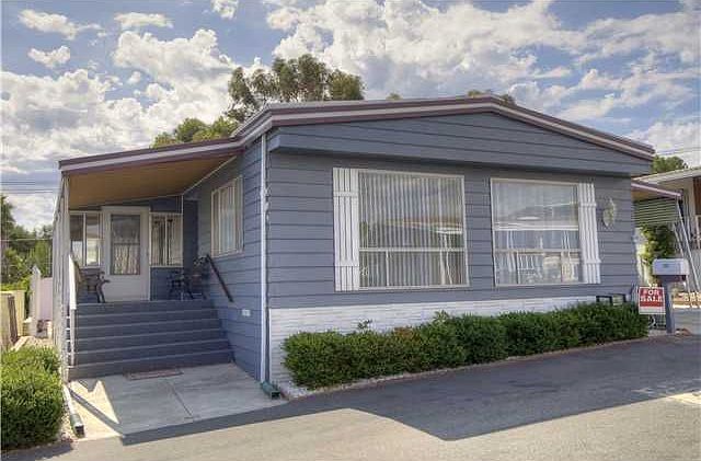 1st image of 207 Bright Creek Ln