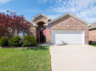 3833 Wellsburg Way, Fort Worth, TX 76244
