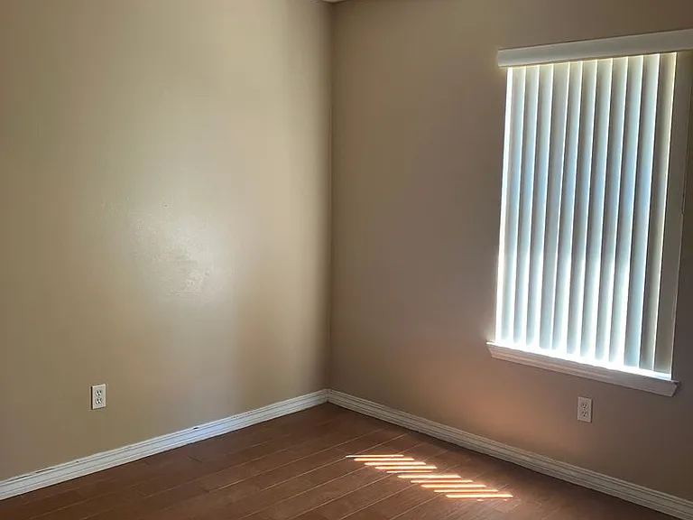 3031 E Kingsfield Rd #B — Photo 7
