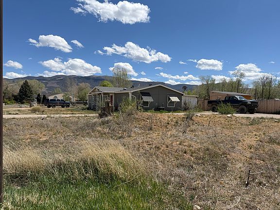 3rd image of 255 W Thoroughbred Way