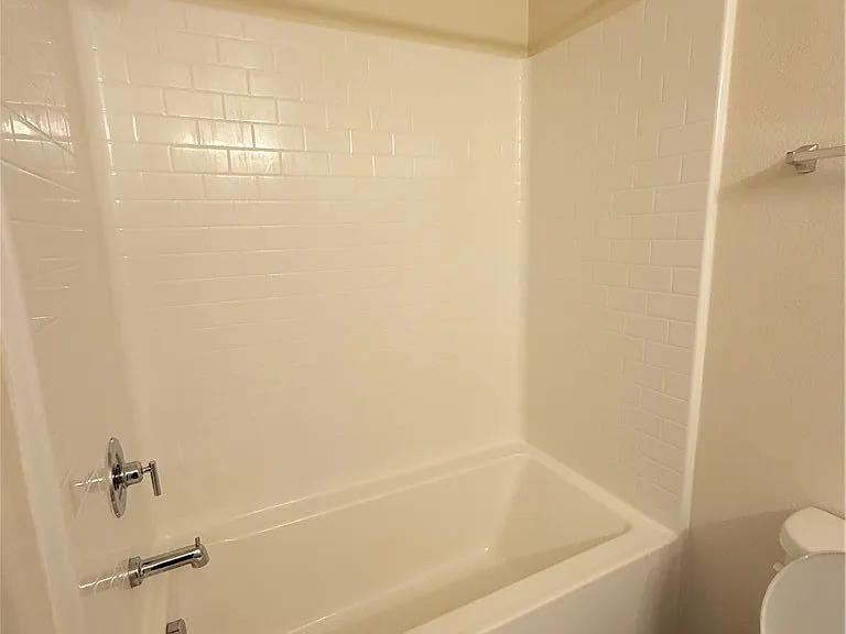 7331 Sunray Point St — Photo 27