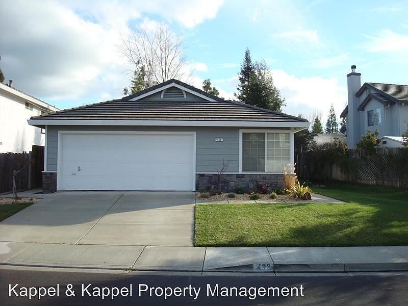 1st image of 432 Bradley Dr