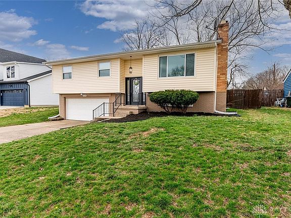 2nd image of 2530 El Camino Dr