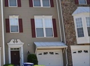 4 Falcon Ln, Delanco, NJ 08075