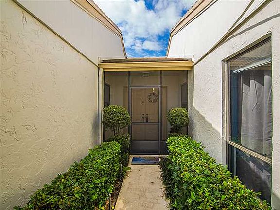 2nd image of 2597 SW Egret Pond Cir