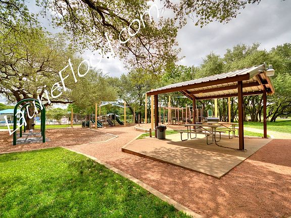 3rd image of 13210 Kerrville Folkway