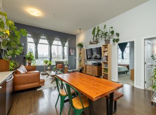 10788 139th St #408, Surrey, BC