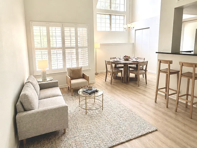 10520 Beacon Ridge Dr #303 — Photo 5