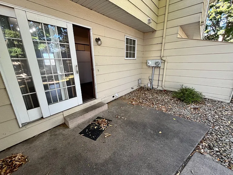 3801 Fairfax St — Photo 7