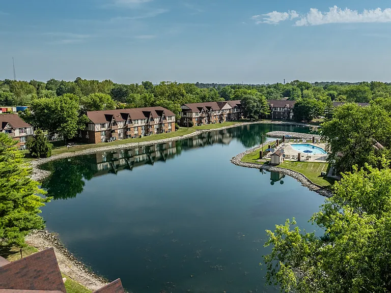 Bavarian Village Apartments — Photo 46