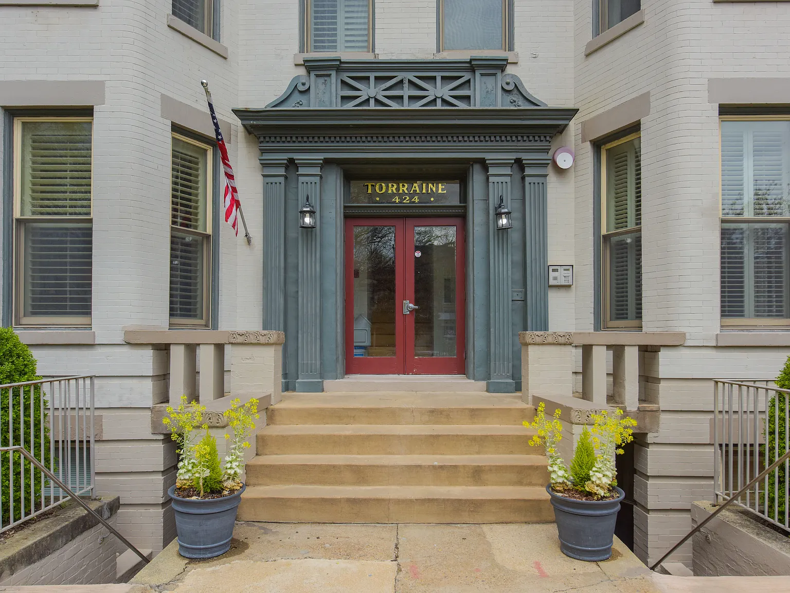 1 bed, 550 sqft, $2,700 — Photo 2
