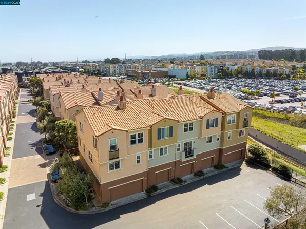 1355 Isabelle Cir, Colma, CA 94080