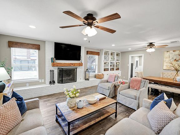 3rd image of 2609 W Shandon Ave