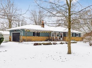 392 Meadow Way SW, Pataskala, OH 43062