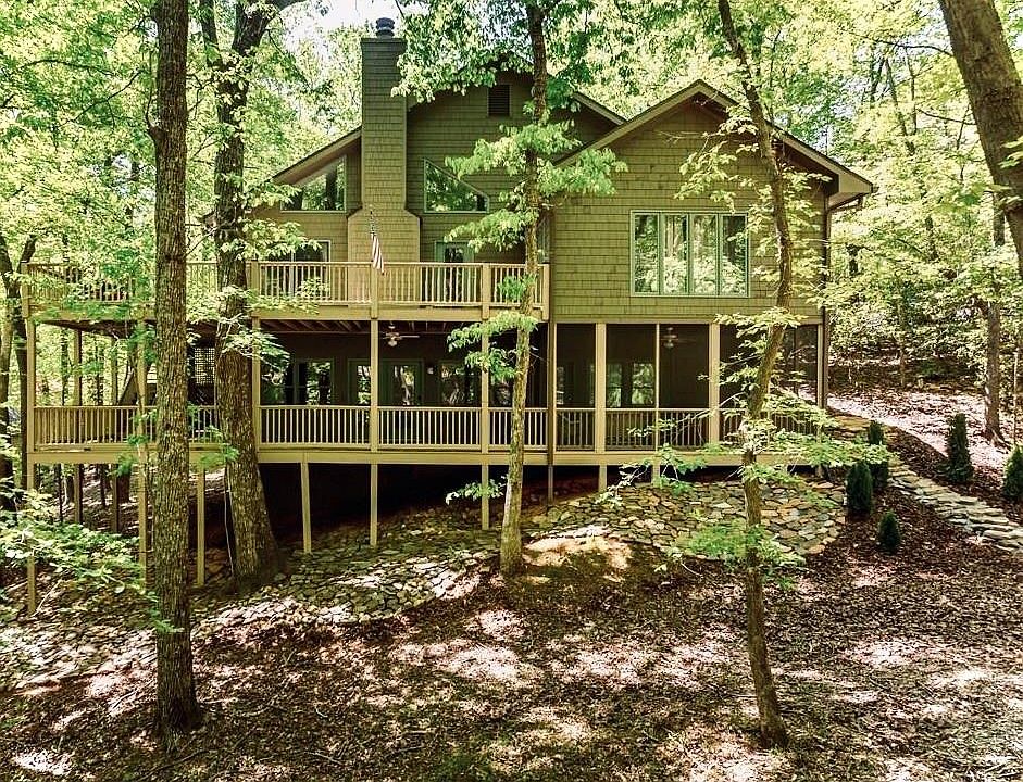 1st image of 11 Cherokee Camp Trl