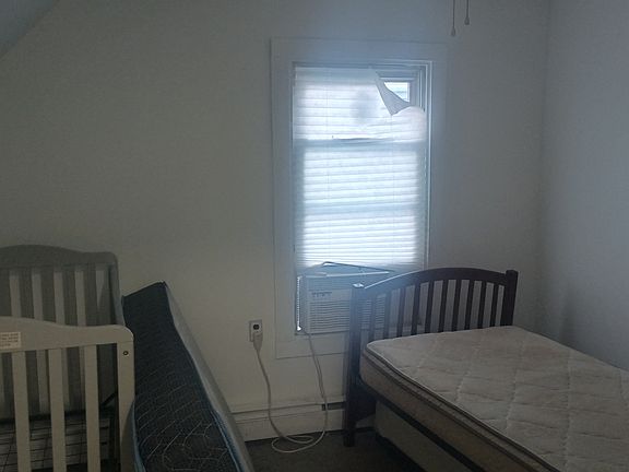 2nd image of 33 2nd St #2